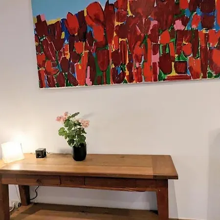 The In The Center 4*