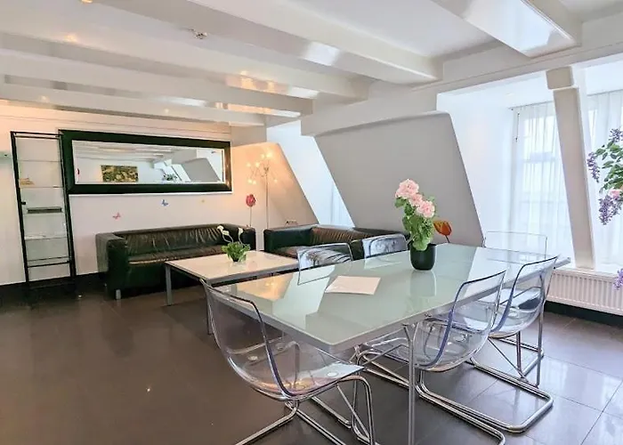 The In The Center Aparthotel Amsterdam