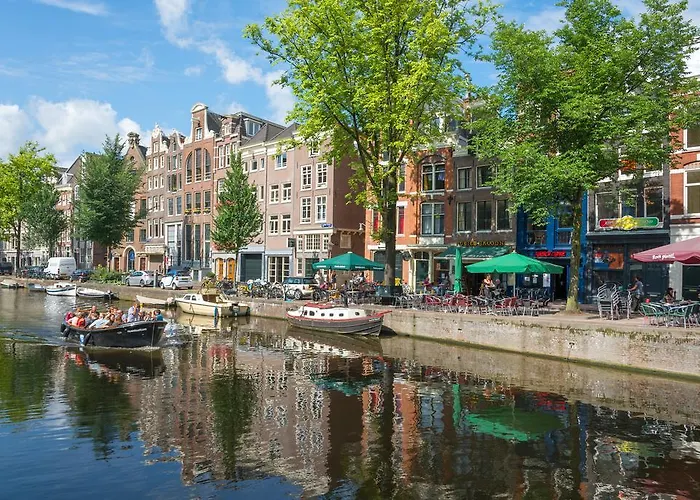 Aparthotel The In The Center