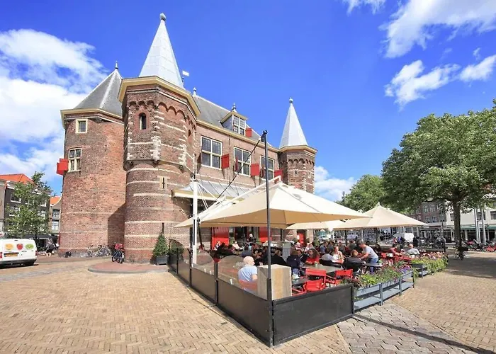 The In The Center Aparthotel 4*