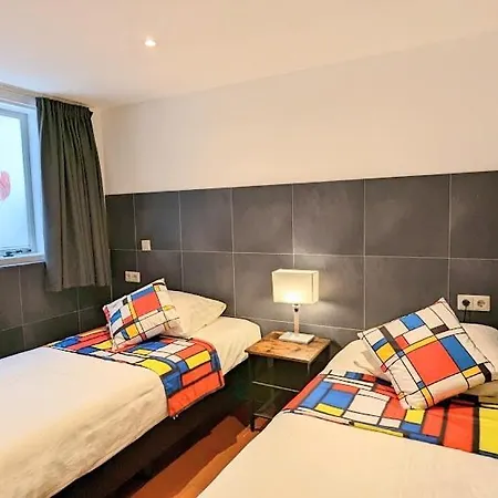 Aparthotel The In The Center 4*