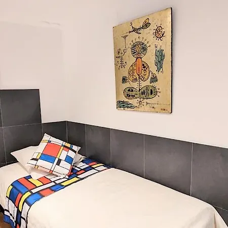 The In The Center 4*