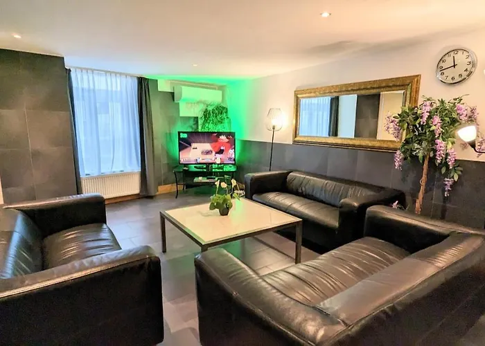 The In The Center מלון דירות 4*