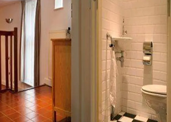 The In The Center אמסטרדם