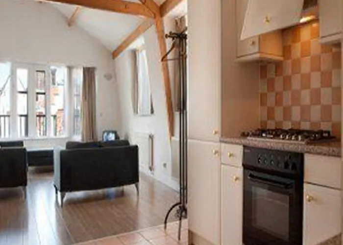 Aparthotel The In The Center 4*